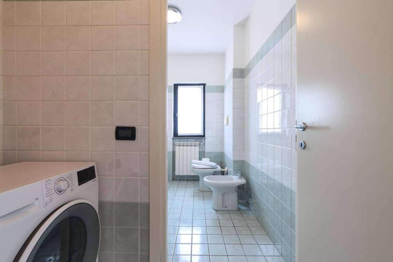 Primopiano - Euclide Apartman Milánó Kültér fotó